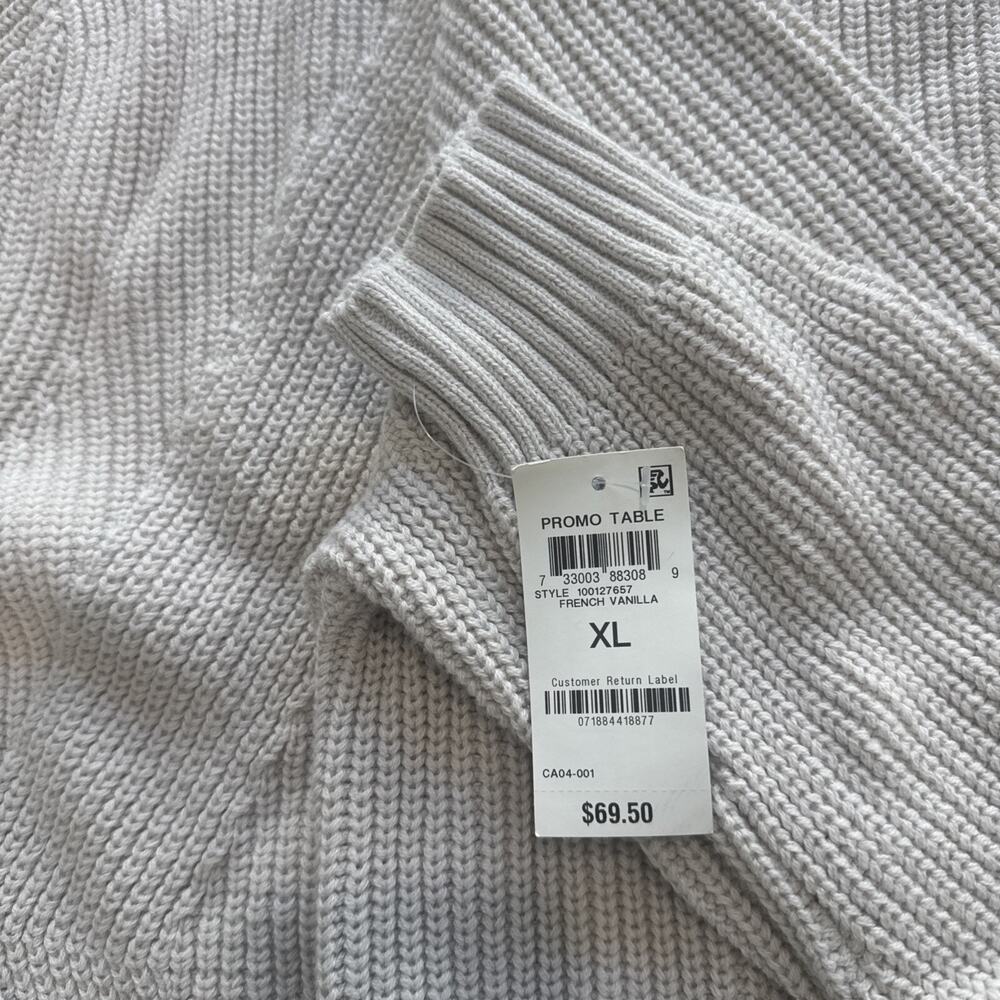 Mens Cream colored long sleeve sweater XL 0001